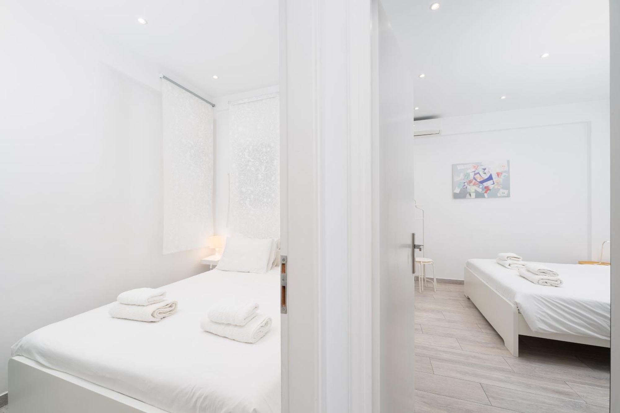 Spacious Modern Apartment In Athens Near Metro Esterno foto